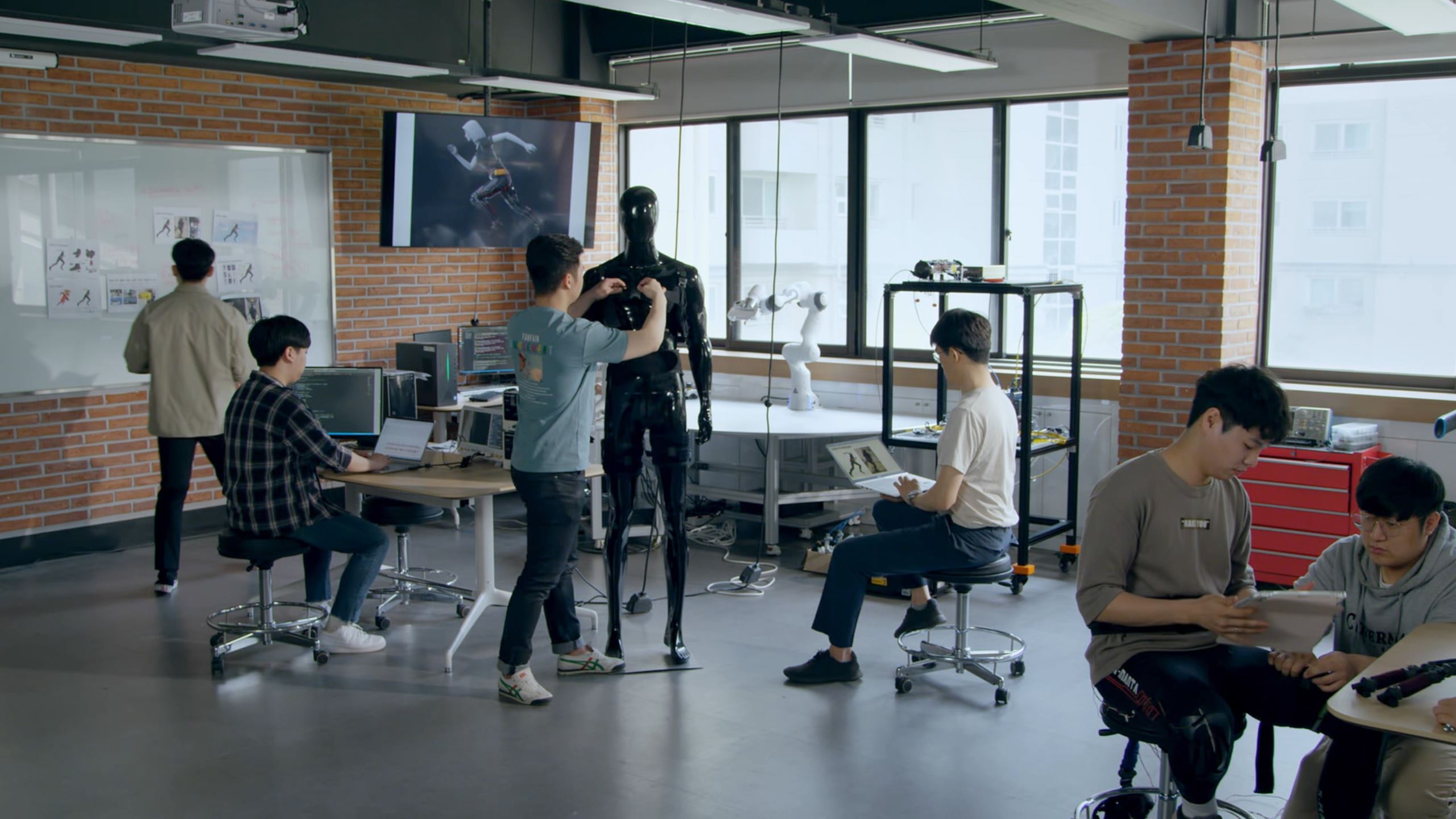Human-Centered AI Robotics Lab.
